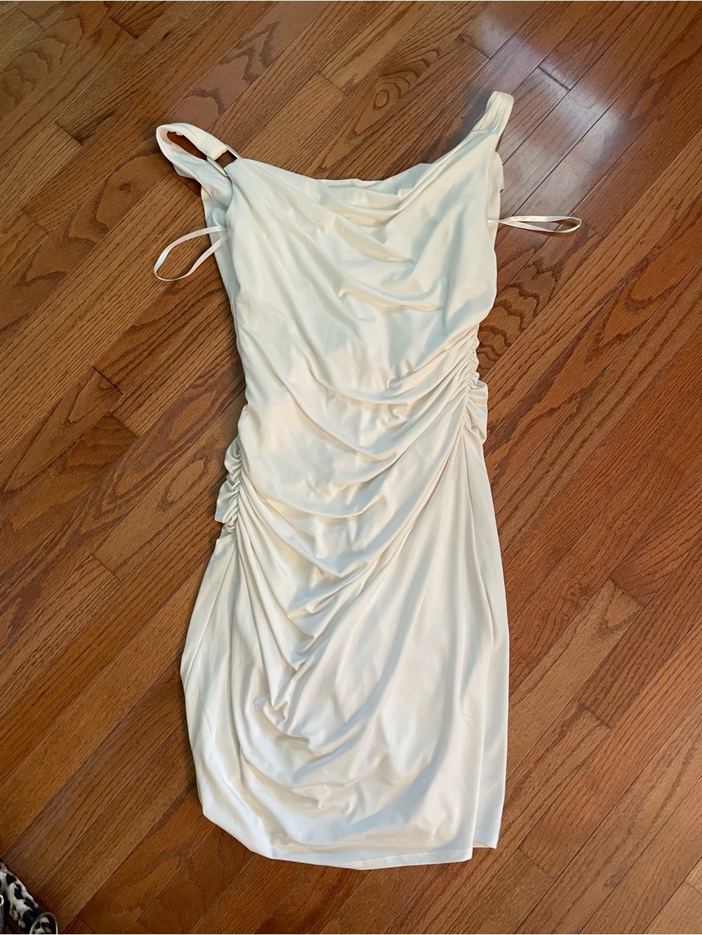 White House Black Market white Ruched Dress Women’s size 8